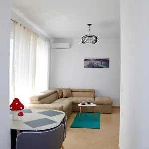 https://sea-la-vie-apartments-sarande.albaniahotels.org