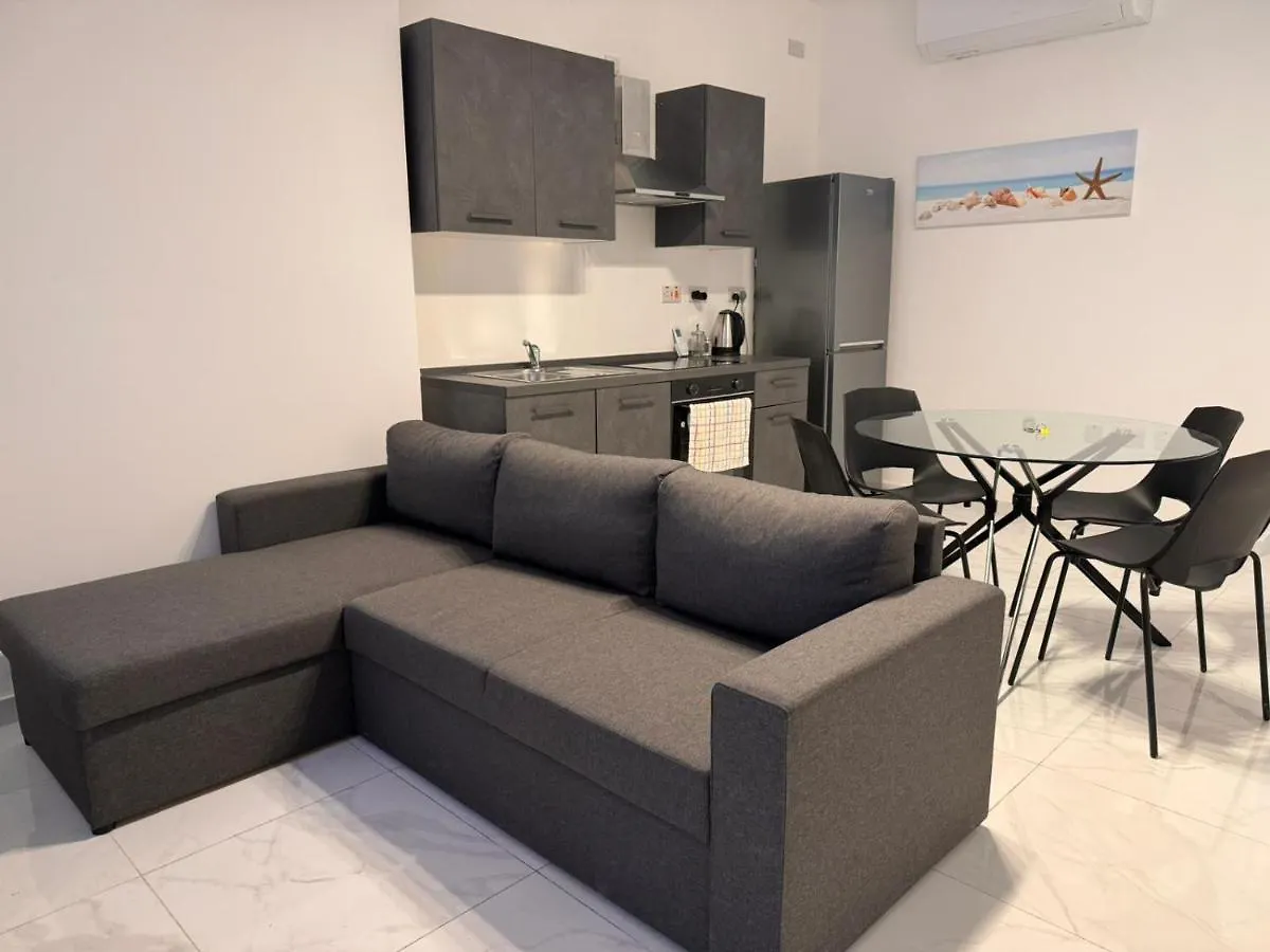 Appartamento One In Se7En San Giuliano 0*,